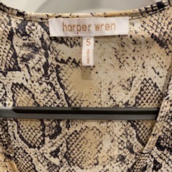 top - Picture 3 of 3